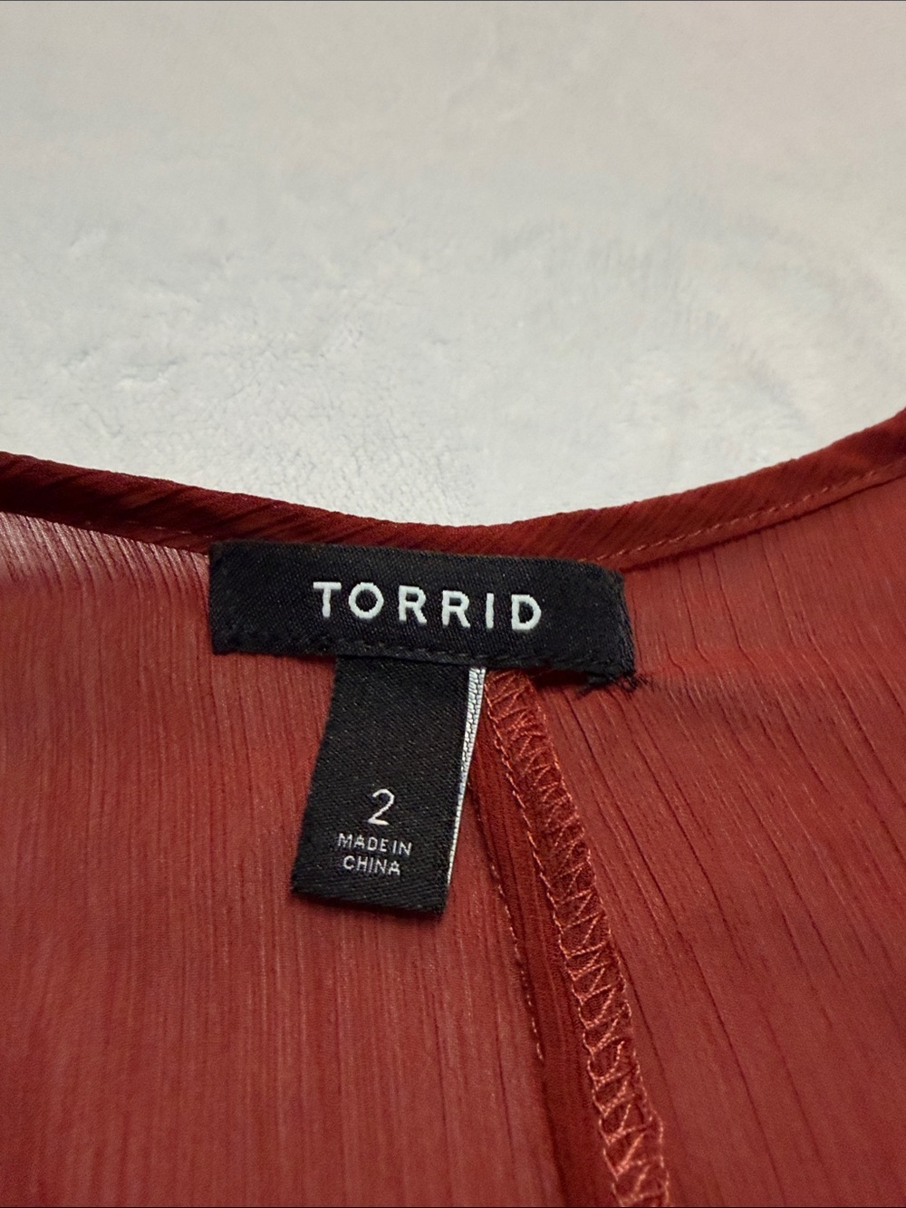 torrid Rust-Red Open Front ruffle duster - Picture 4 of 5